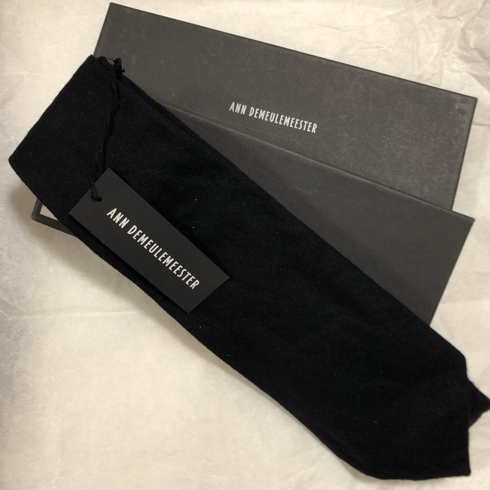 Beautiful Ann Demeulemeester large black boiled wool tie